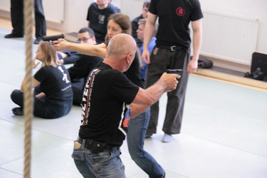 %_tempFileNamenst065%