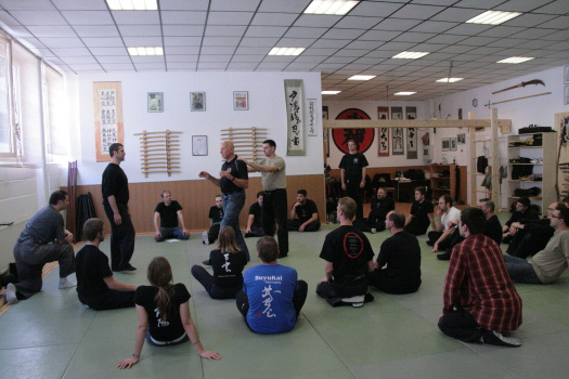 %_tempFileNamenst081%